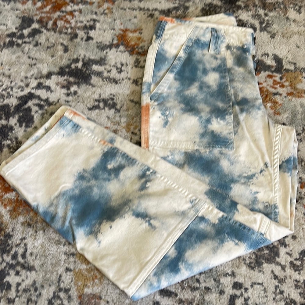 Pilcro Tie-Dye Straight Leg Jeans in Blue and Cream with Rust Accent - Picture 3 of 9